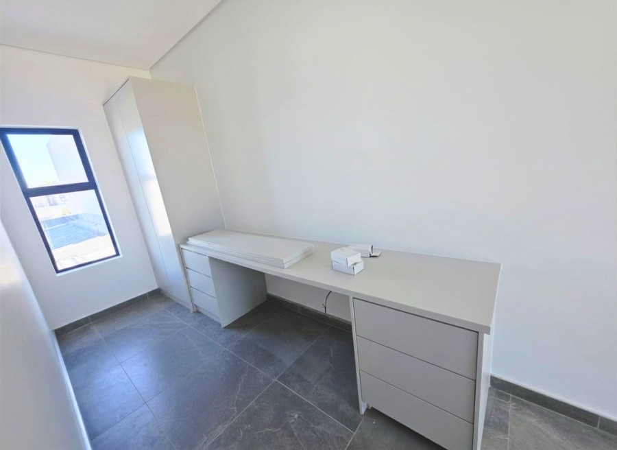 4 Bedroom Property for Sale in Sandown Western Cape